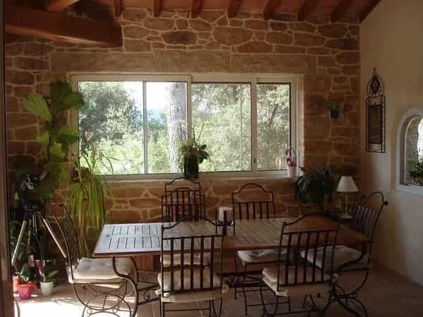 मकान में Sainte-Anastasie-sur-Issole, Provence-Alpes-Cote d'Azur 12174612