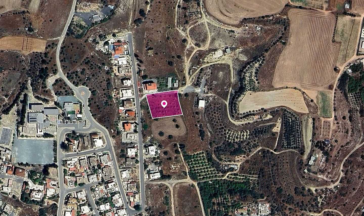 Tanah dalam Ormideia, Larnaka 12174932