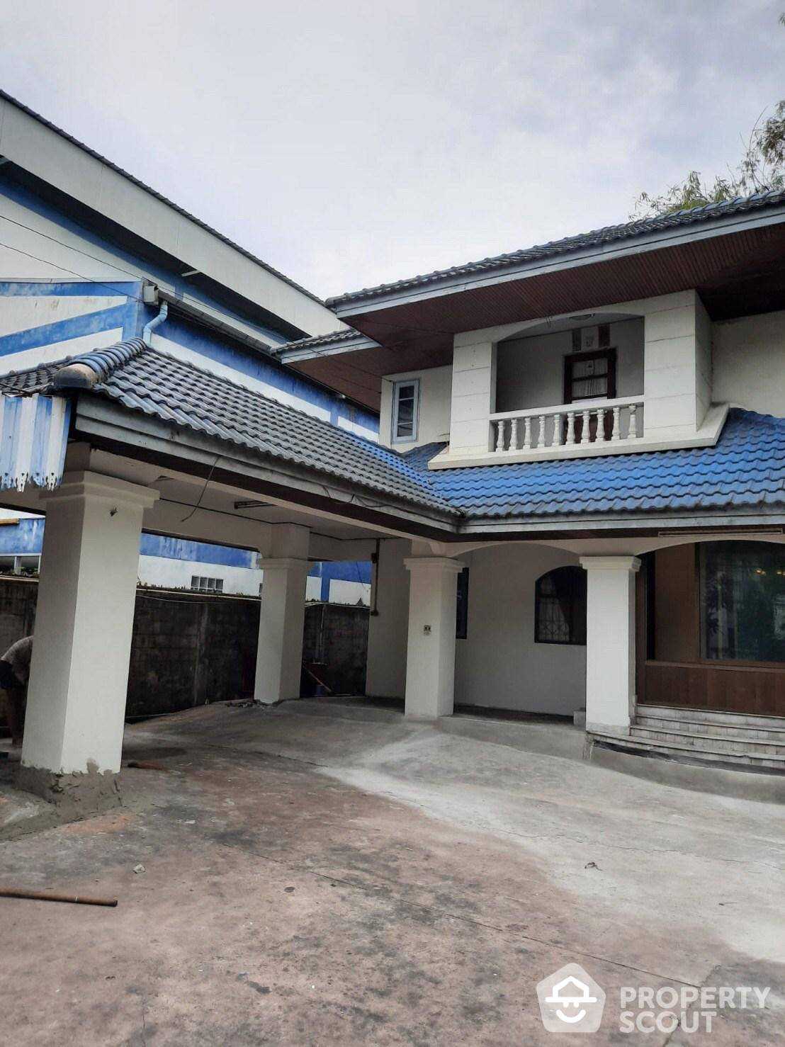 casa en Ban Khlong Samrong, Samut Prakan 12176362