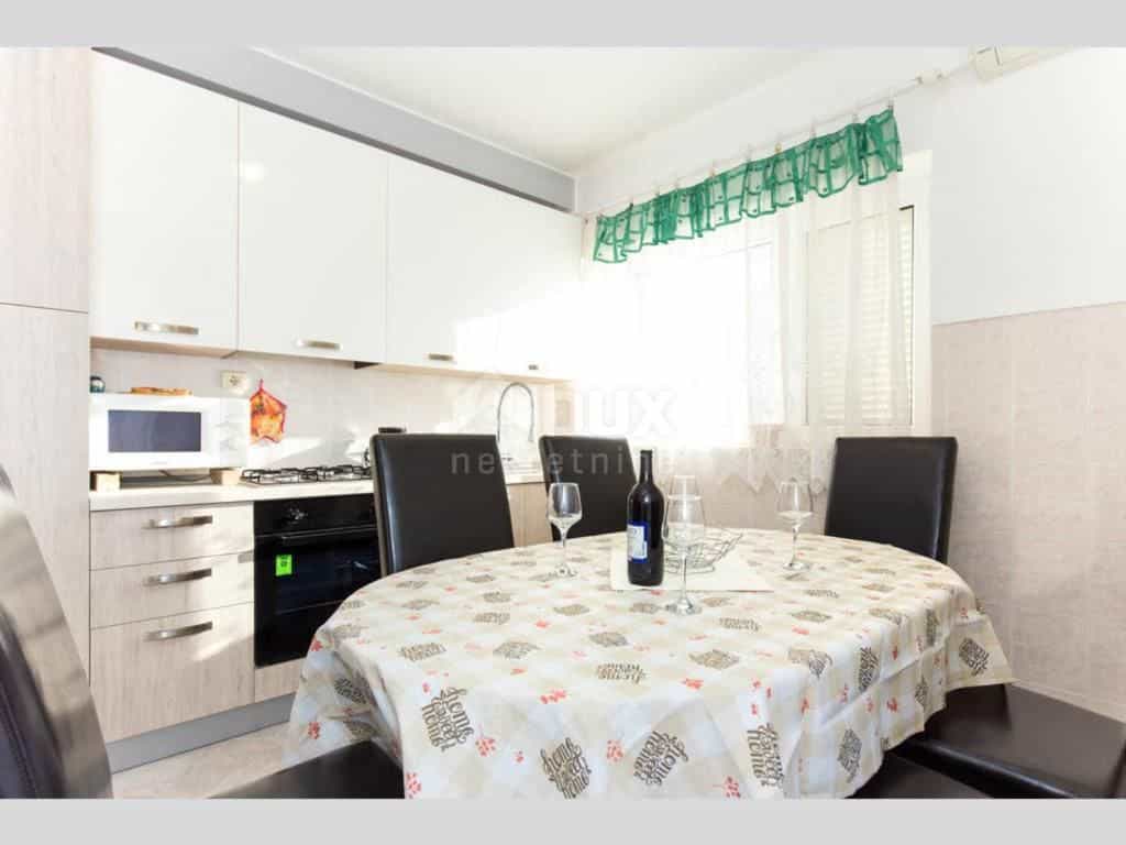 公寓 在 Rijeka, Primorsko-goranska županija 12177652
