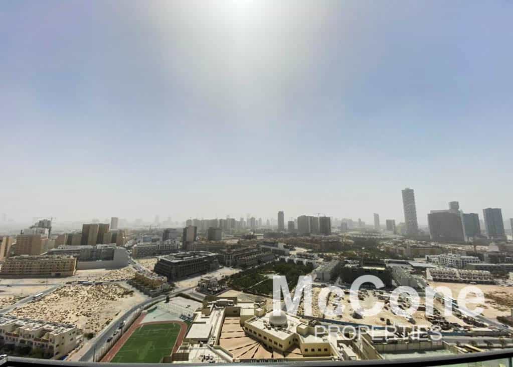 Condominium in دبي, دبي 12177706