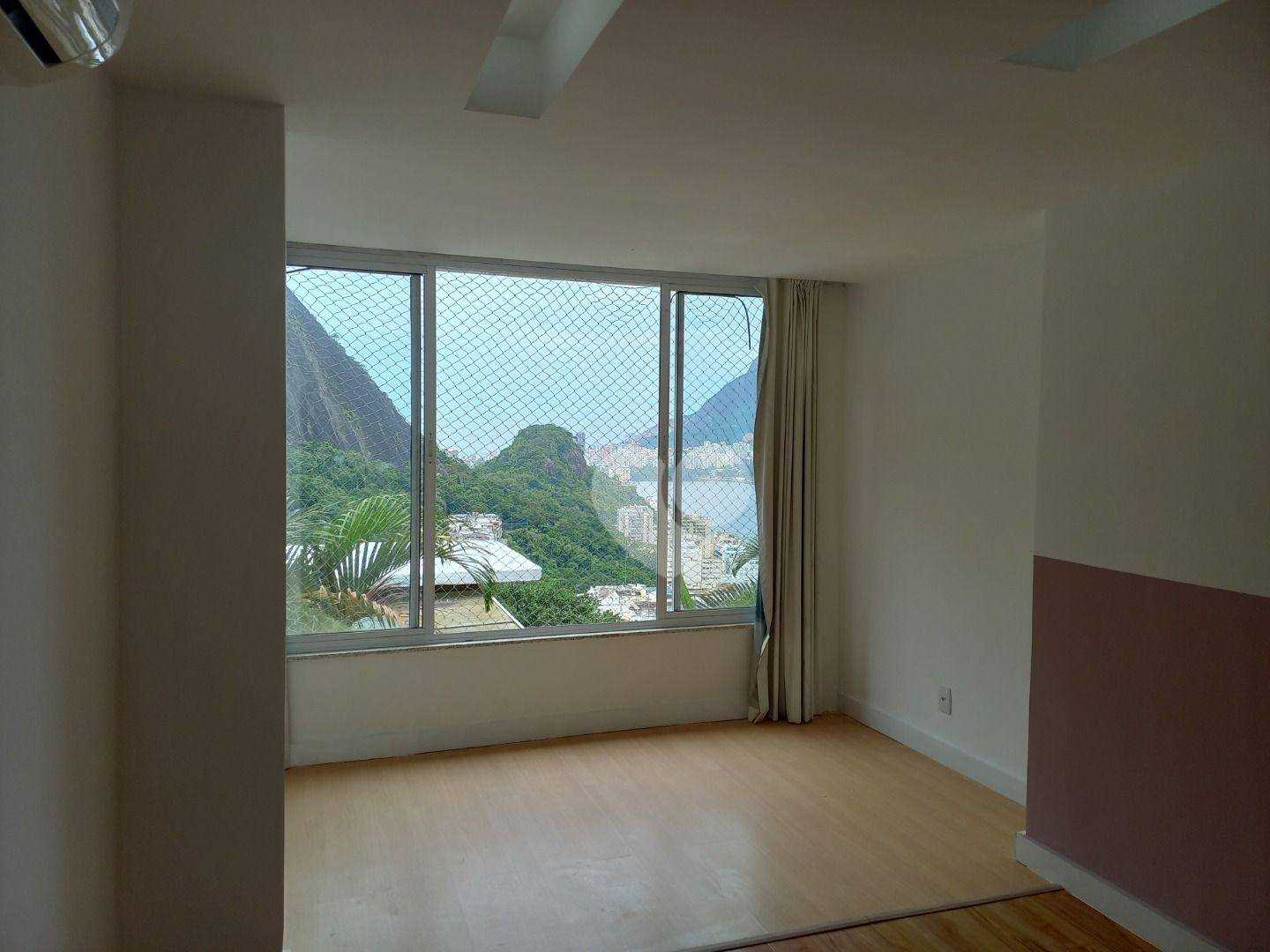Dom w , Rio de Janeiro 12177903