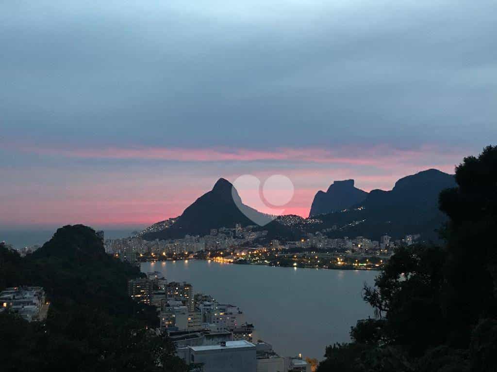 בַּיִת ב , Rio de Janeiro 12177903