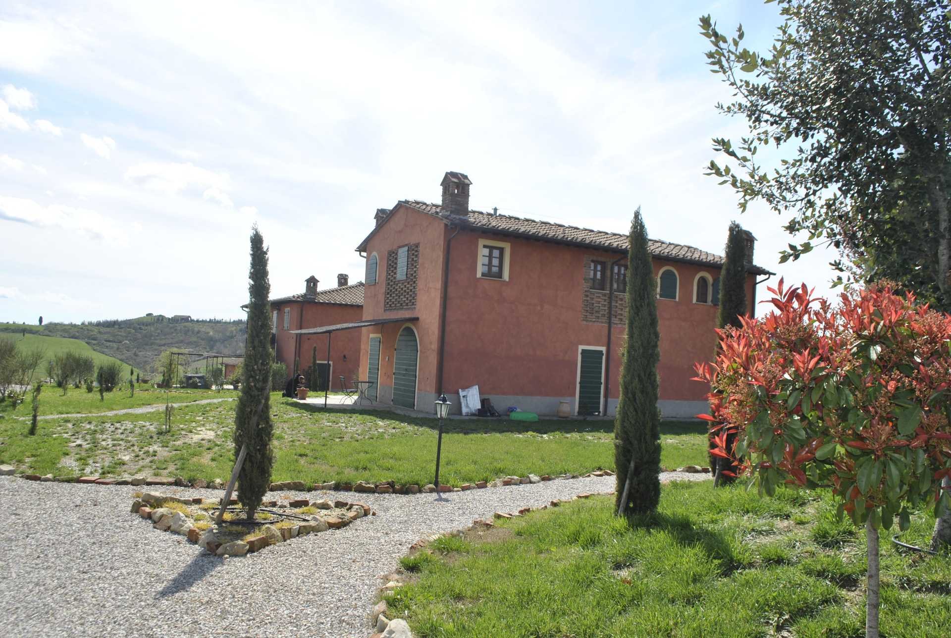 Talo sisään Castelfalfi, Toscana 12180109