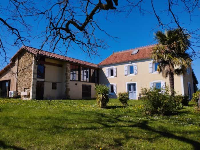 rumah dalam Marciac, Occitanie 12180130