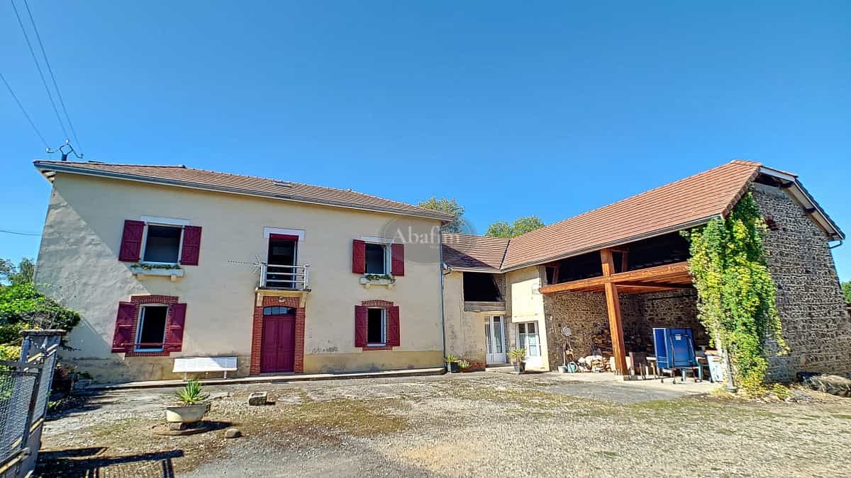 Haus im Tarbes, Okzitanien 12180145