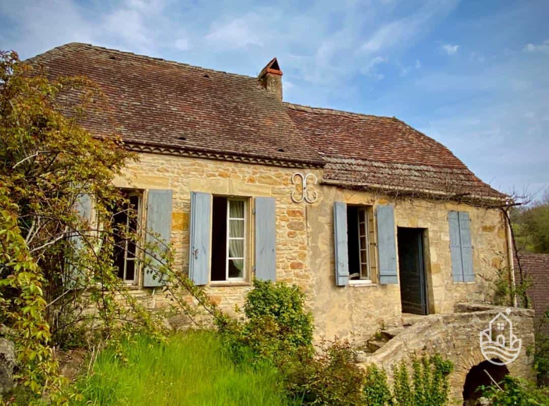 房子 在 Sarlat-la-Canéda, Nouvelle-Aquitaine 12180211