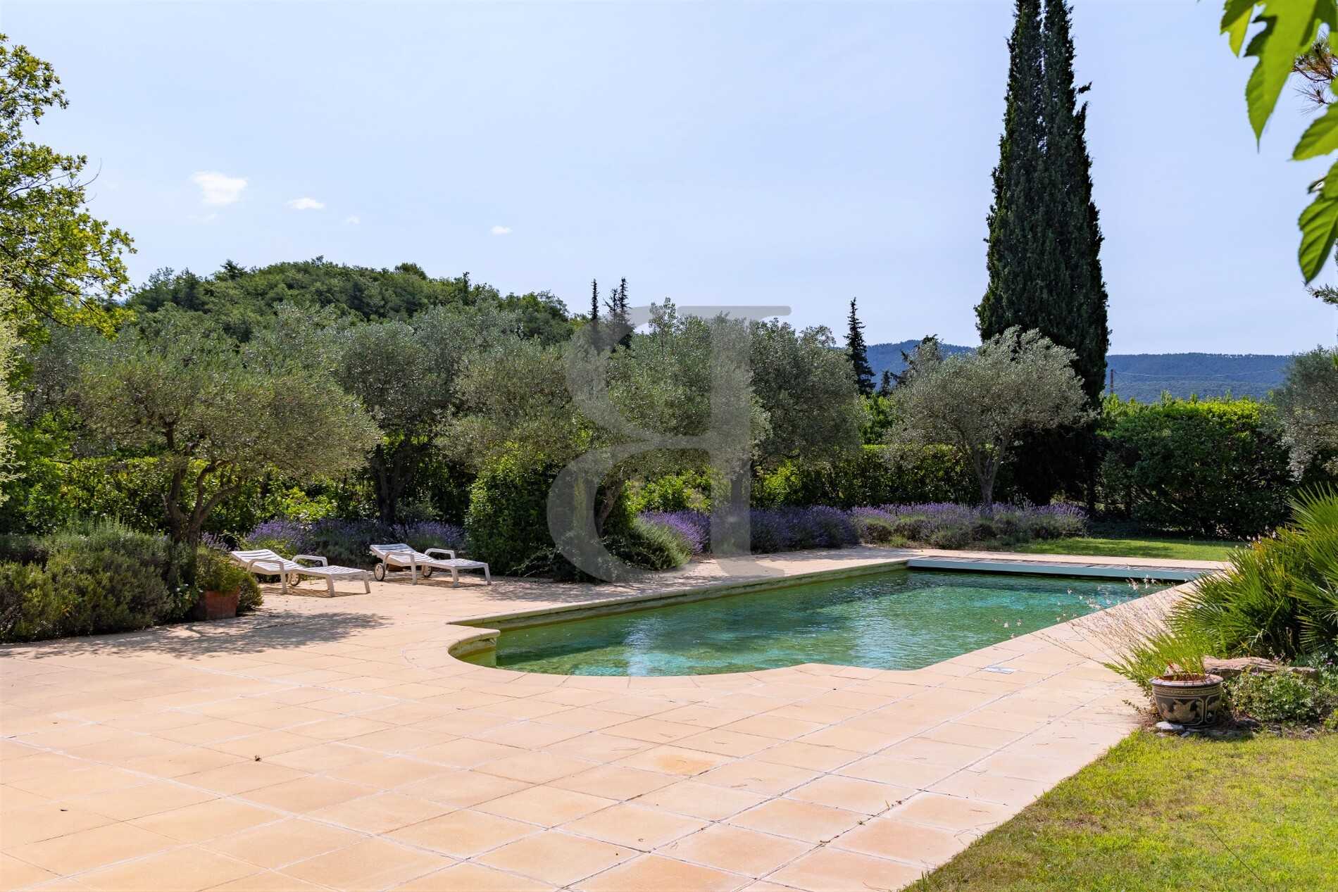 Rumah di Vaison-la-Romaine, Provence-Alpes-Cote d'Azur 12180256