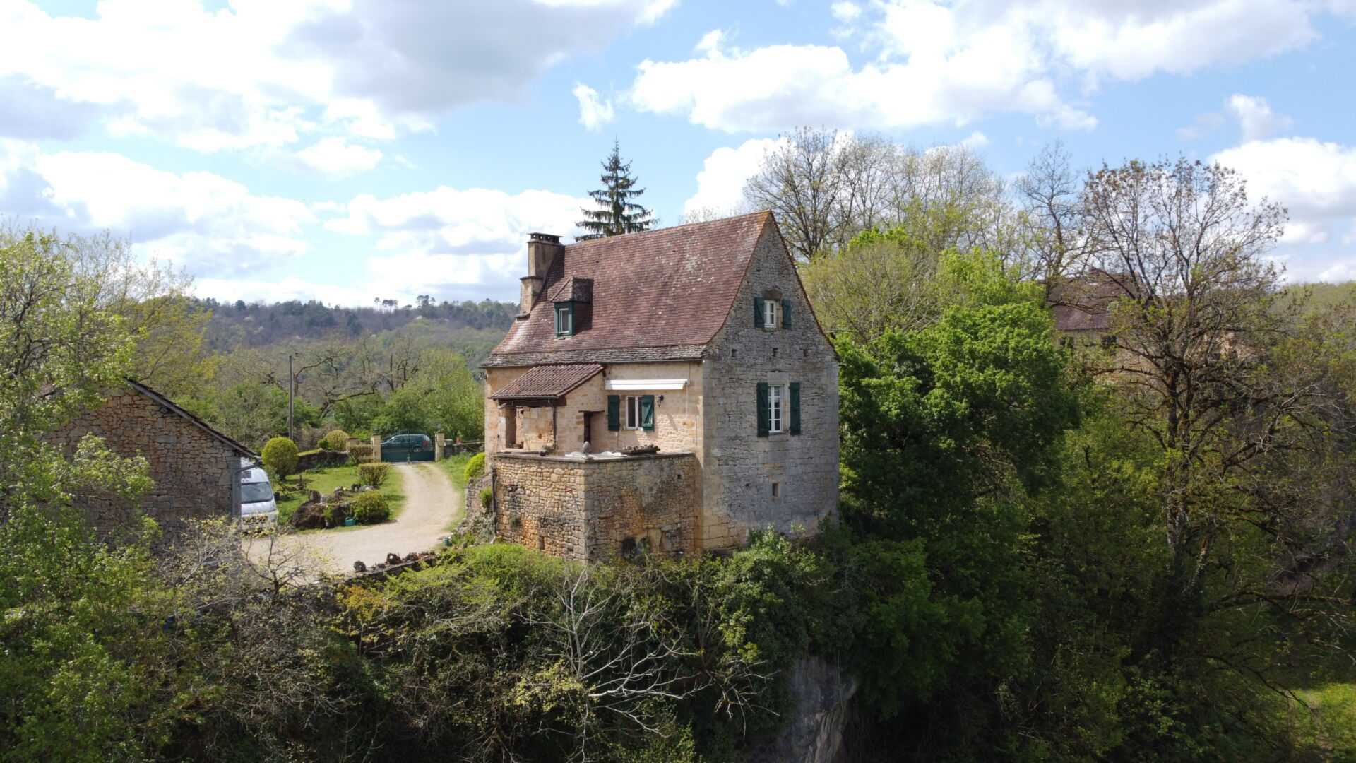 Rumah di Les Eyzies, Nouvelle-Aquitaine 12180419