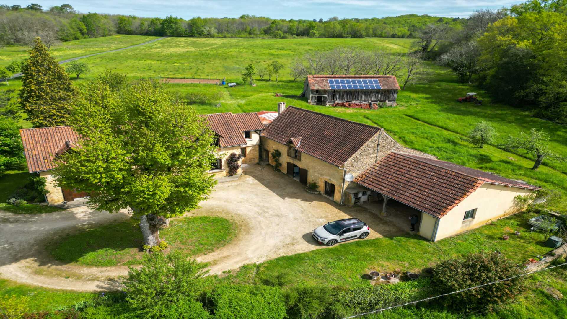 House in Carlux, Nouvelle-Aquitaine 12180662