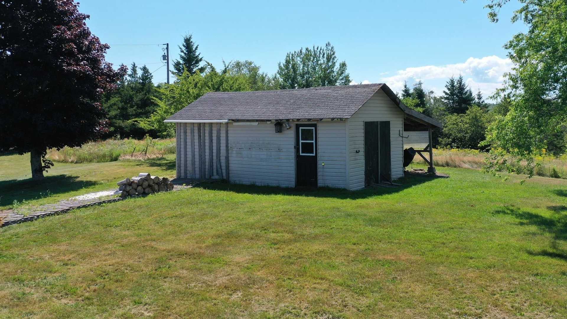 House in Wolfville, Nova Scotia 12180701