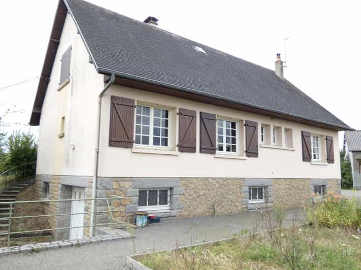 Haus im Saint-Brice-de-Landelles, Normandie 12180981