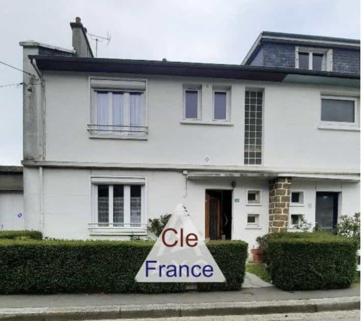 House in Neuville, Normandie 12181020