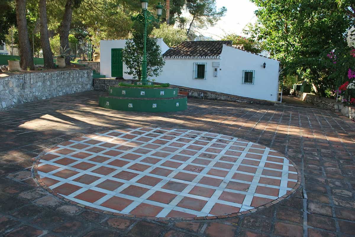 بيت في Alhaurín de la Torre, Andalusia 12181843