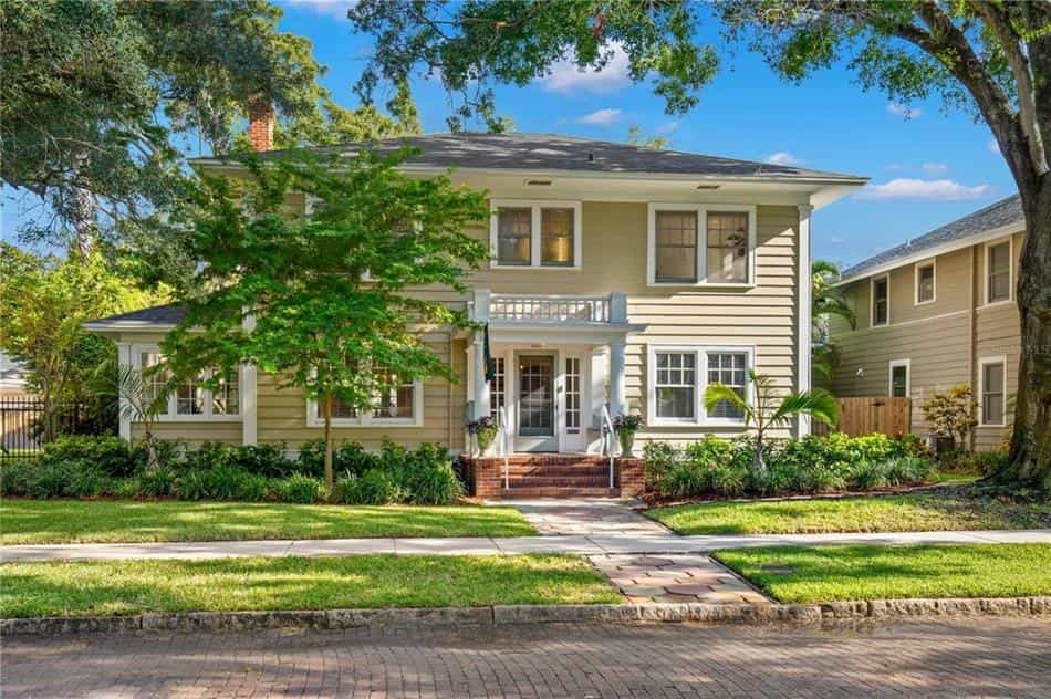 House in St. Petersburg, Florida 12182612