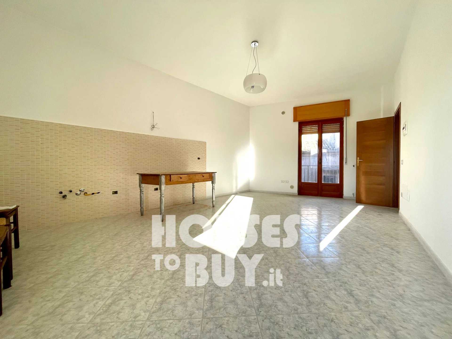 Multiple Houses in Carfizzi, Calabria 12183664