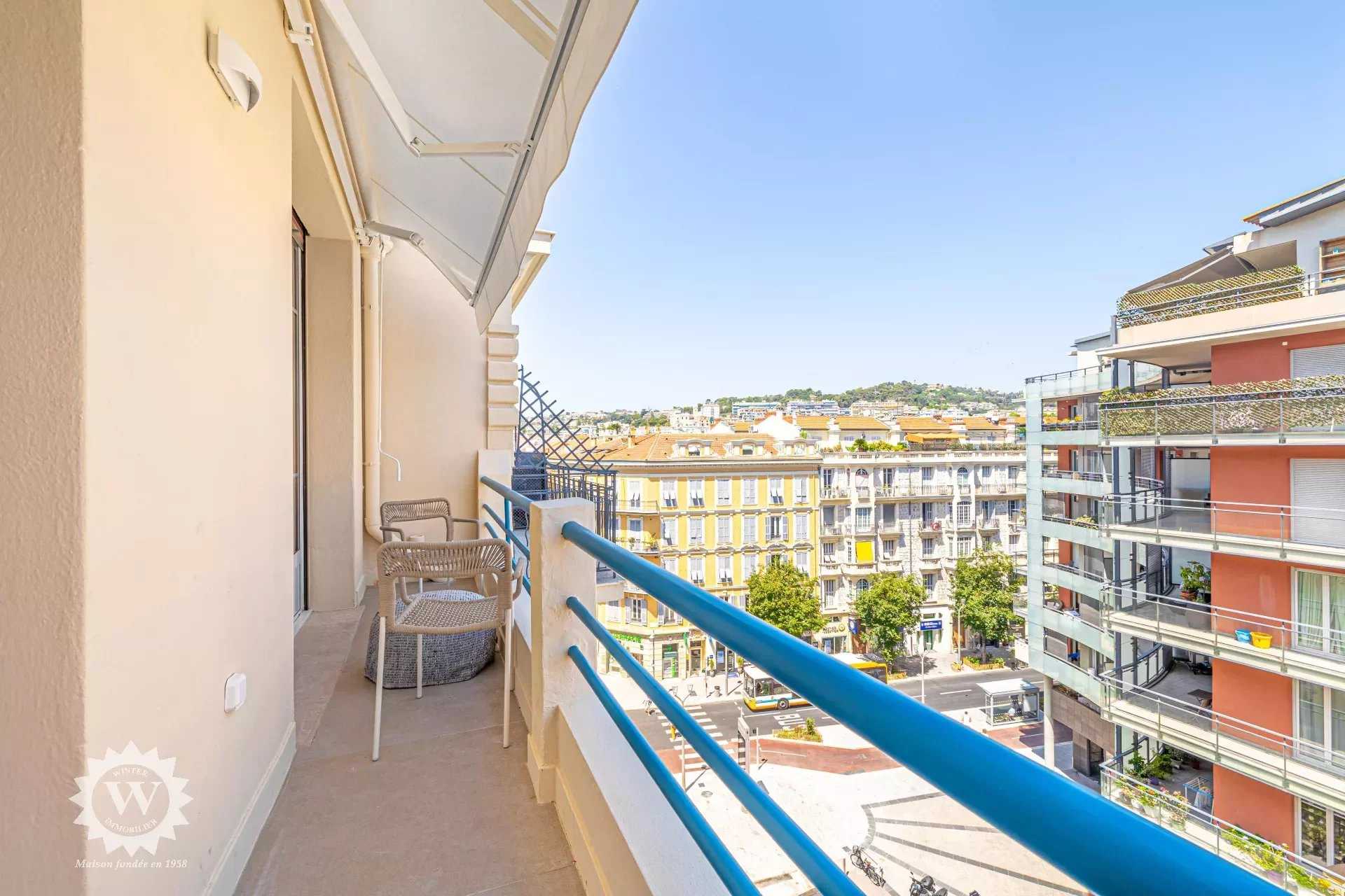 Condominium in Nice, Provence-Alpes-Cote d'Azur 12183684