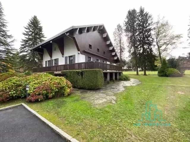 Talo sisään Valgelon-La Rochette, Savoie 12183741