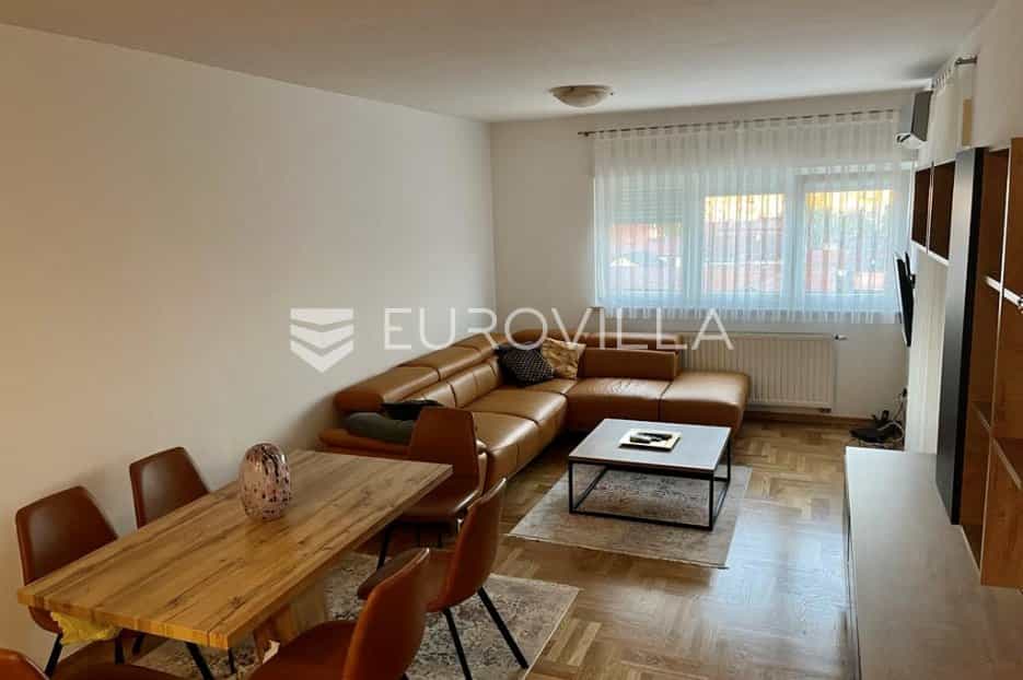 Condominio nel Vrapče, Zagabria, Laurea 12184138