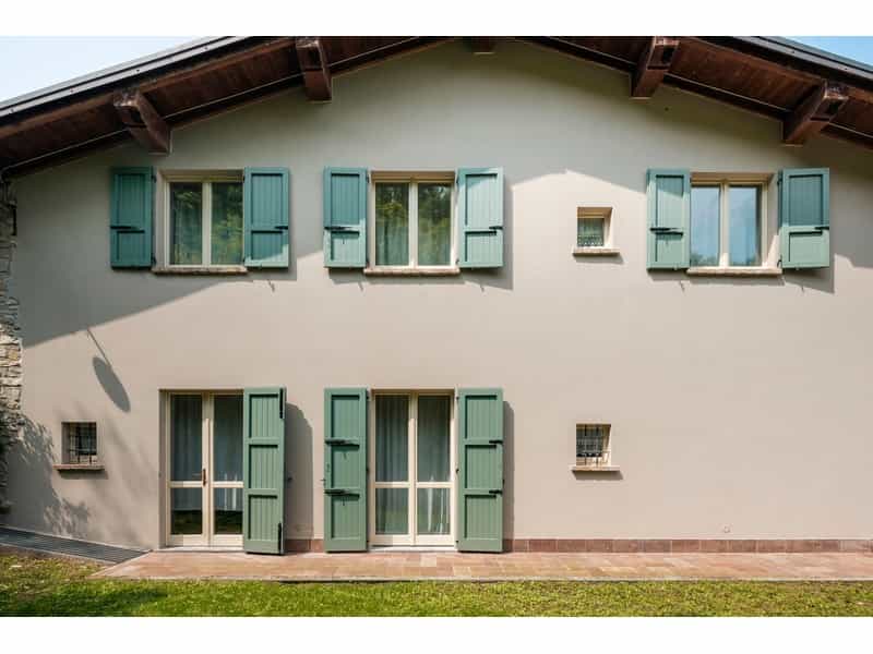 Hus i Sariano, Emilia-Romagna 12184309