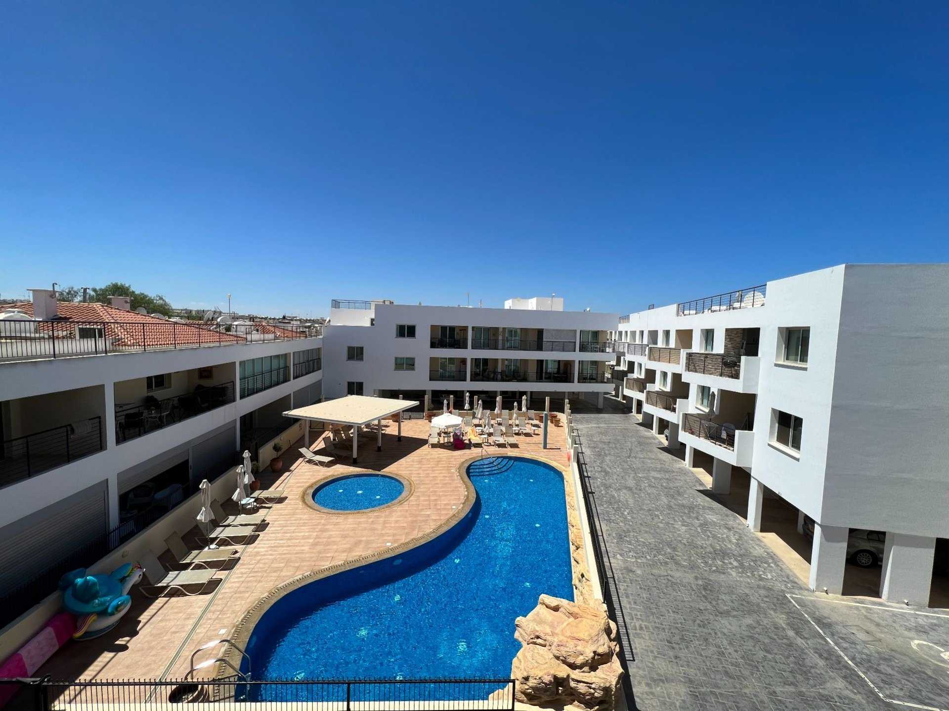 Condominium in Paralimni, Famagusta 12184338