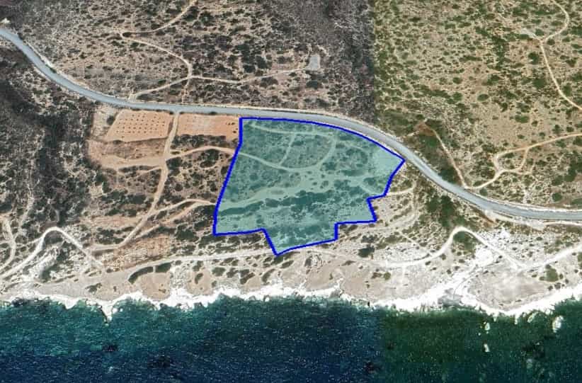 Tanah dalam Pyrgos, Larnaka 12184849
