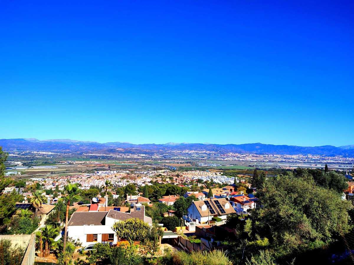 Land in Alhaurin de la Torre, Andalusia 12186886