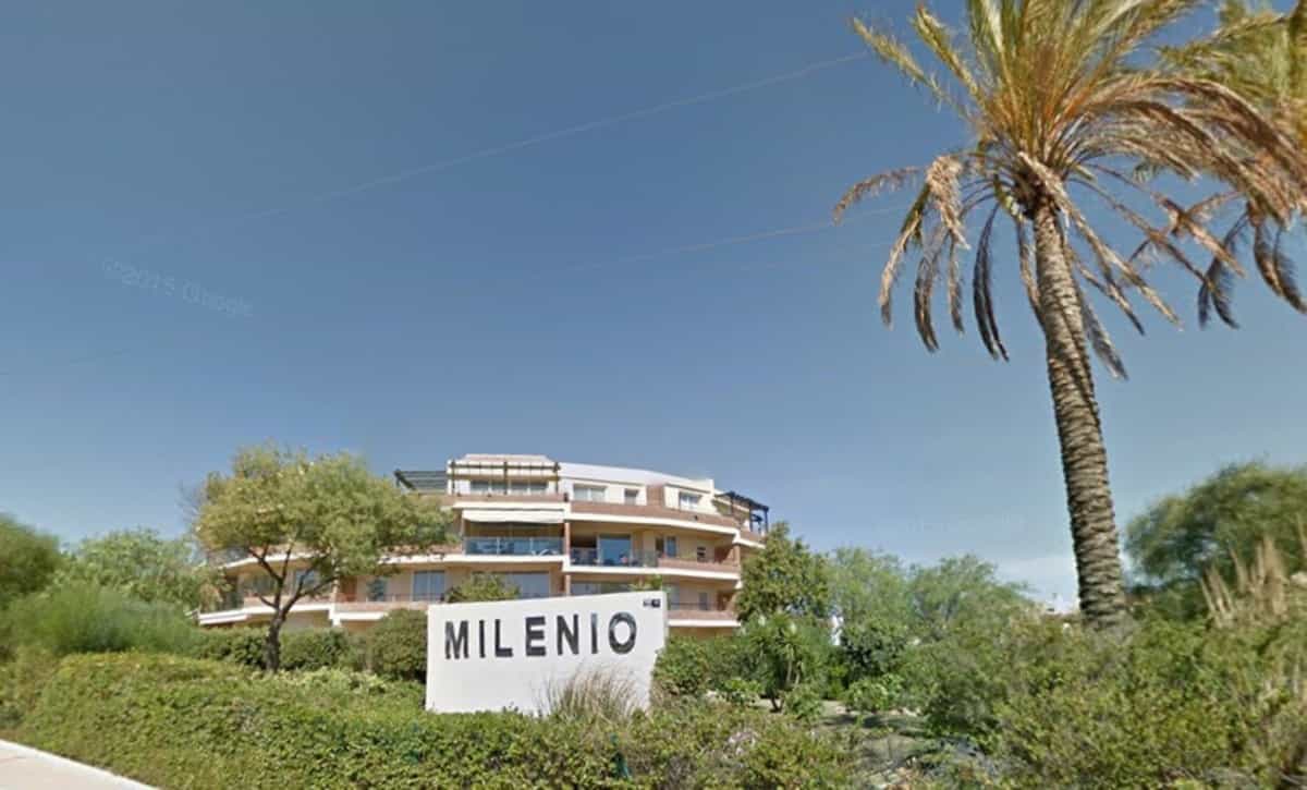 Condominium in Málaga, Andalucía 12186901