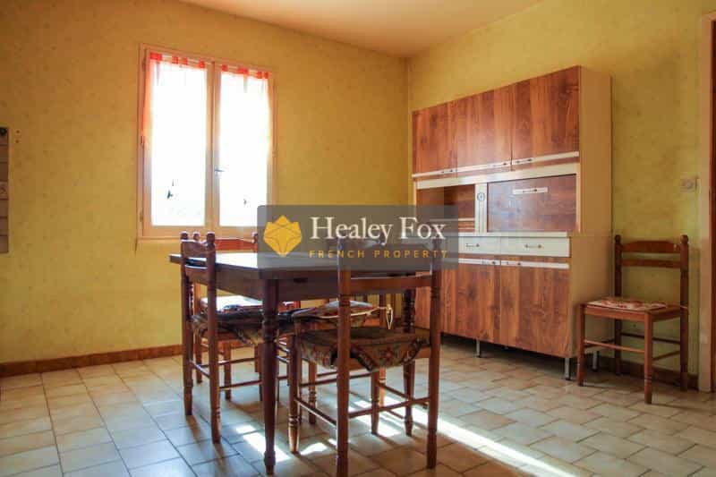 Huis in Chaunay, Nouvelle-Aquitaine 12187042