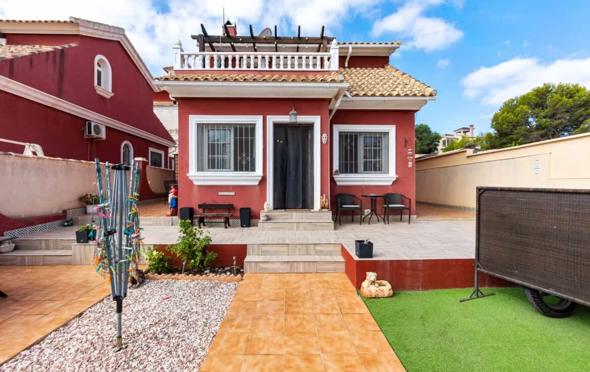 House in Campoamor, Valencia 12187085