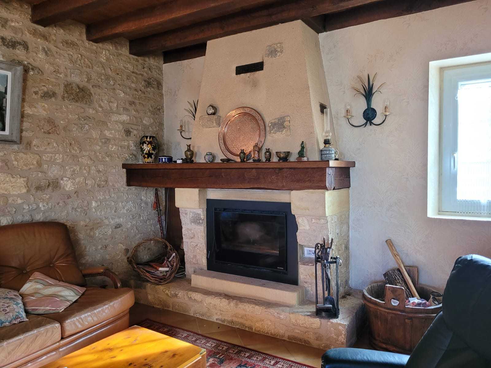 House in Lalinde, Nouvelle-Aquitaine 12187101