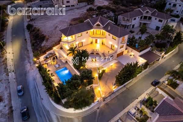 Будинок в Mouttagiaka, Limassol 12187924