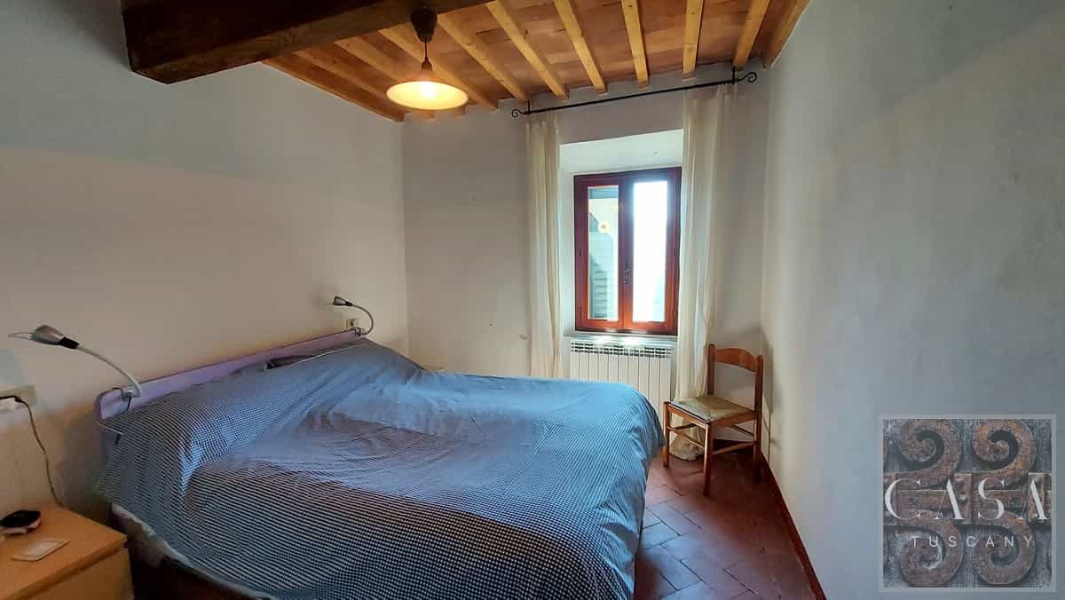 House in Bagni di Lucca, Tuscany 12188004