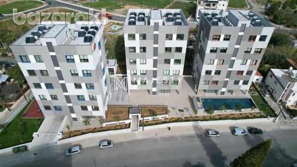 Condominium dans Mesa Geitonia, Limassol 12188040