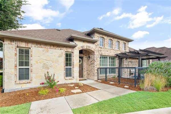 House in McKinney, Texas 12188376