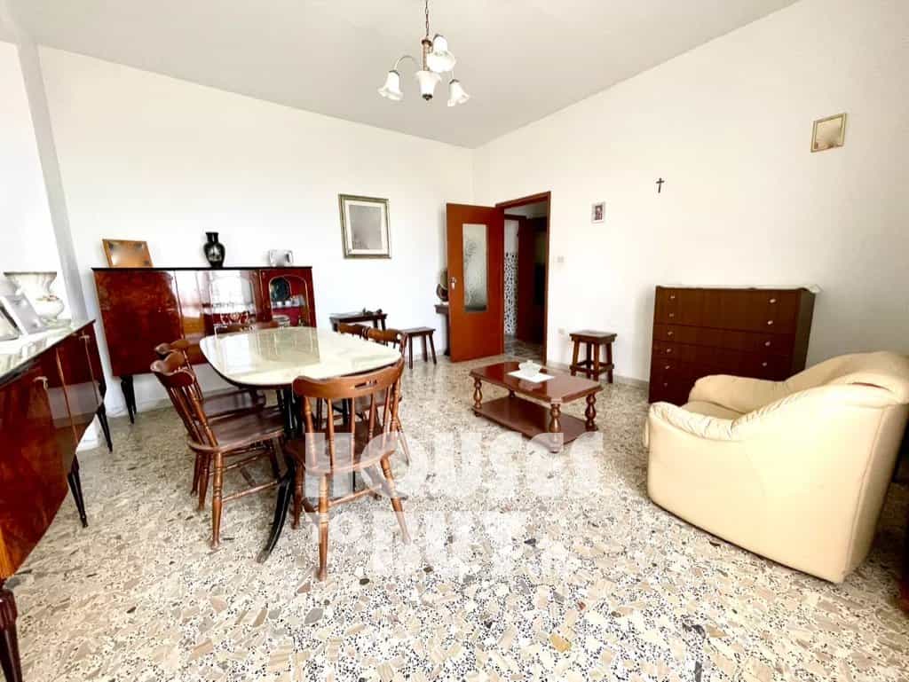 منازل متعددة في Carfizzi, Crotone 12188404