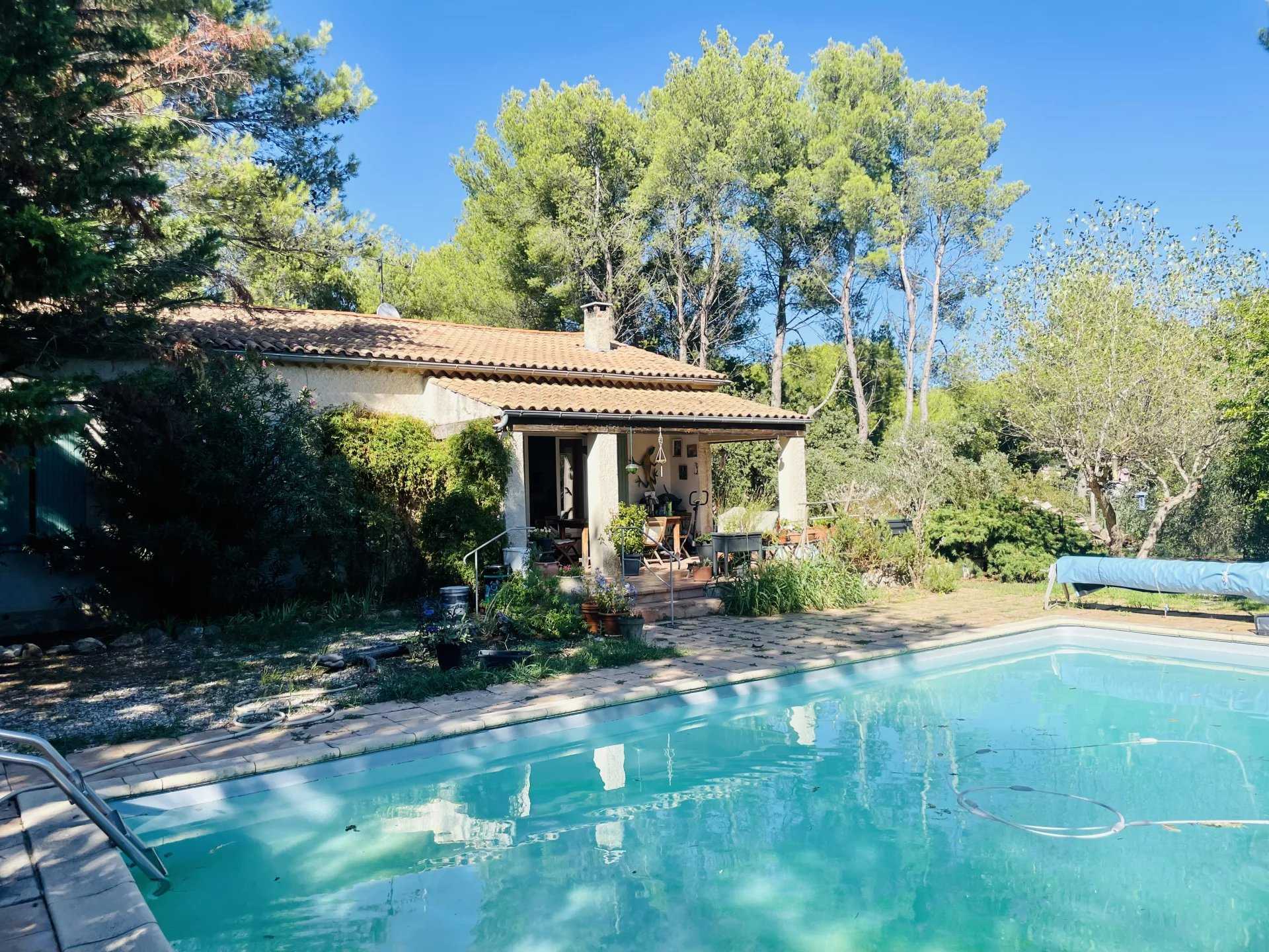 House in Sablet, Vaucluse 12188453