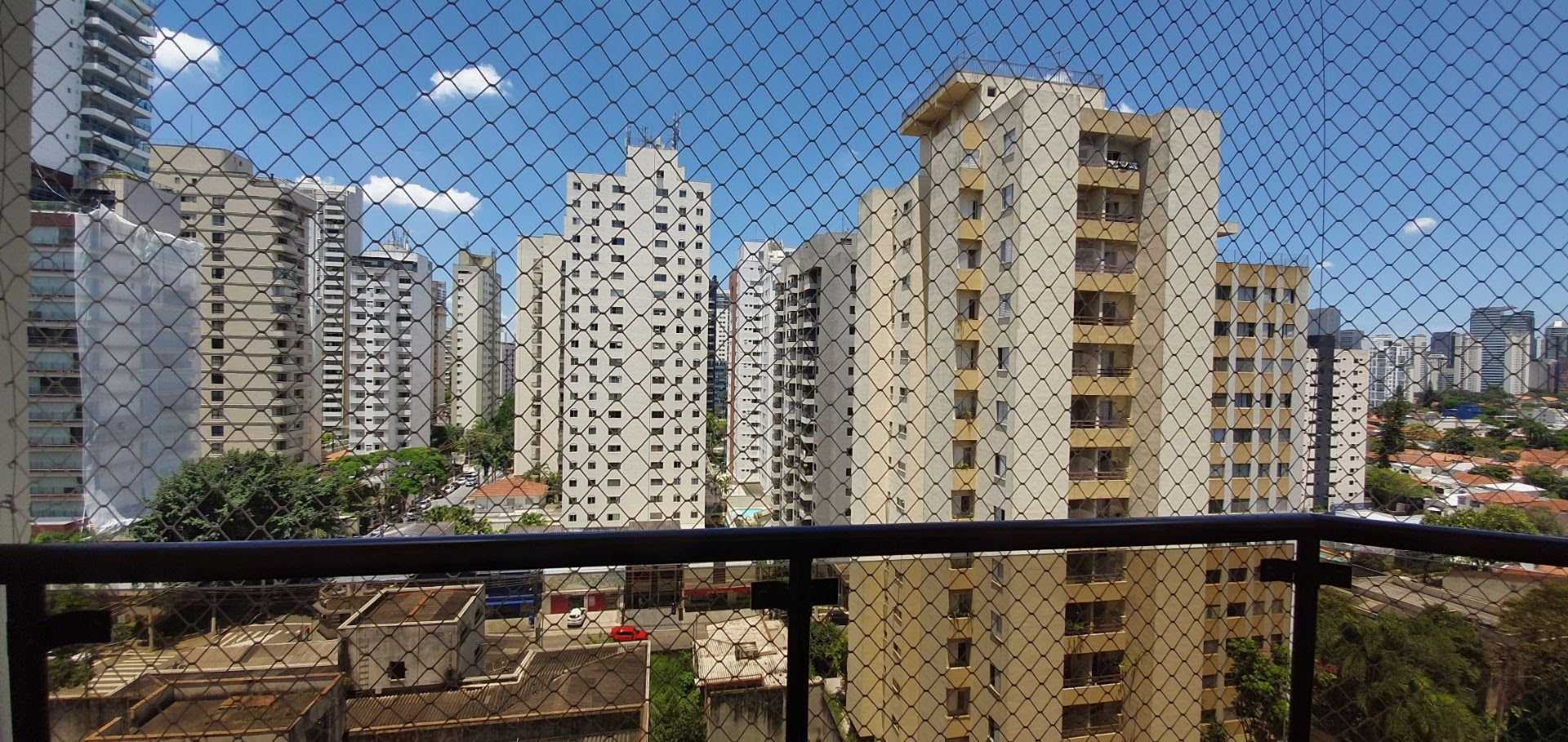 Lain di Ibirapuera, Sao Paulo 12188687