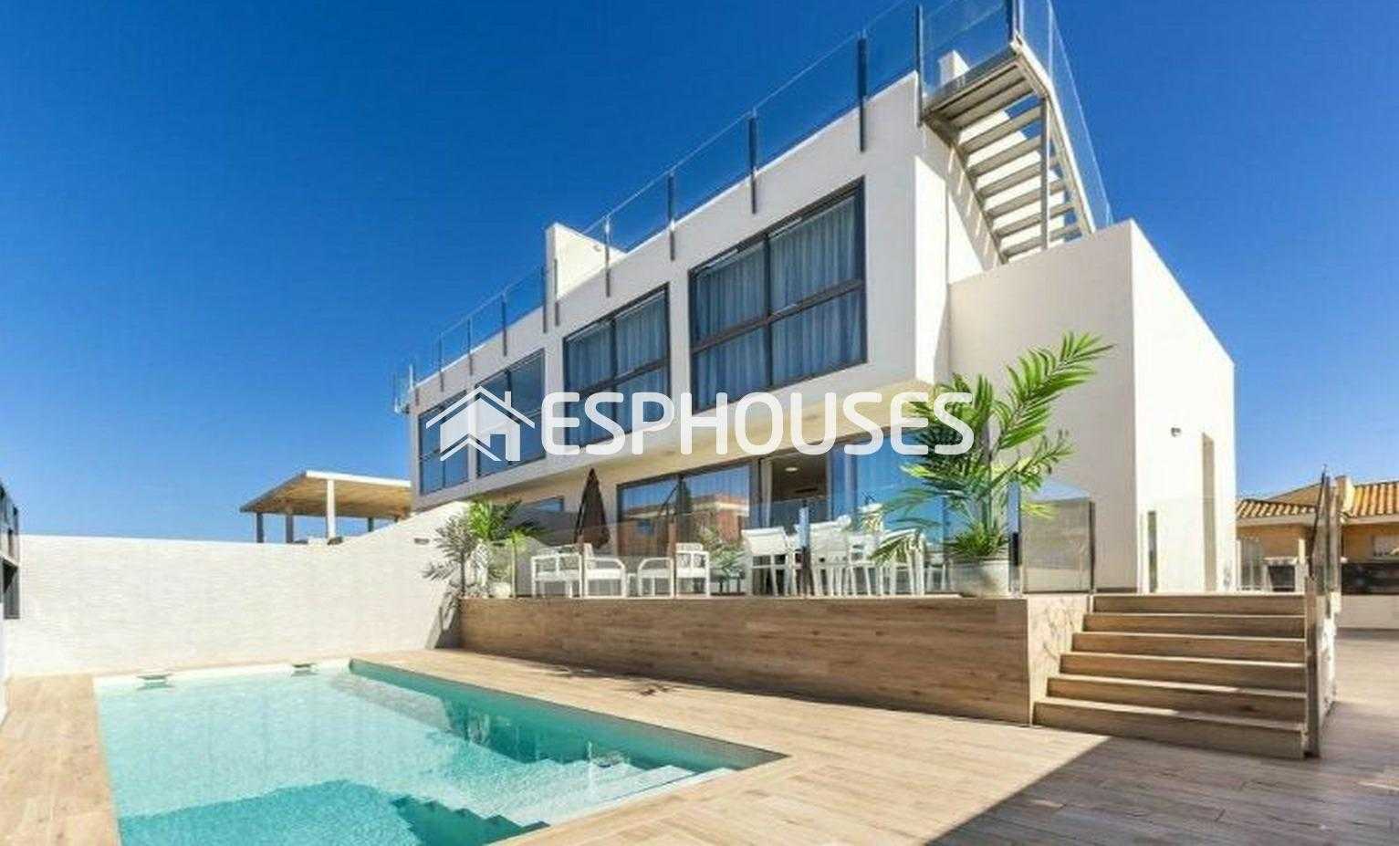 House in Los Belones, Murcia 12189507