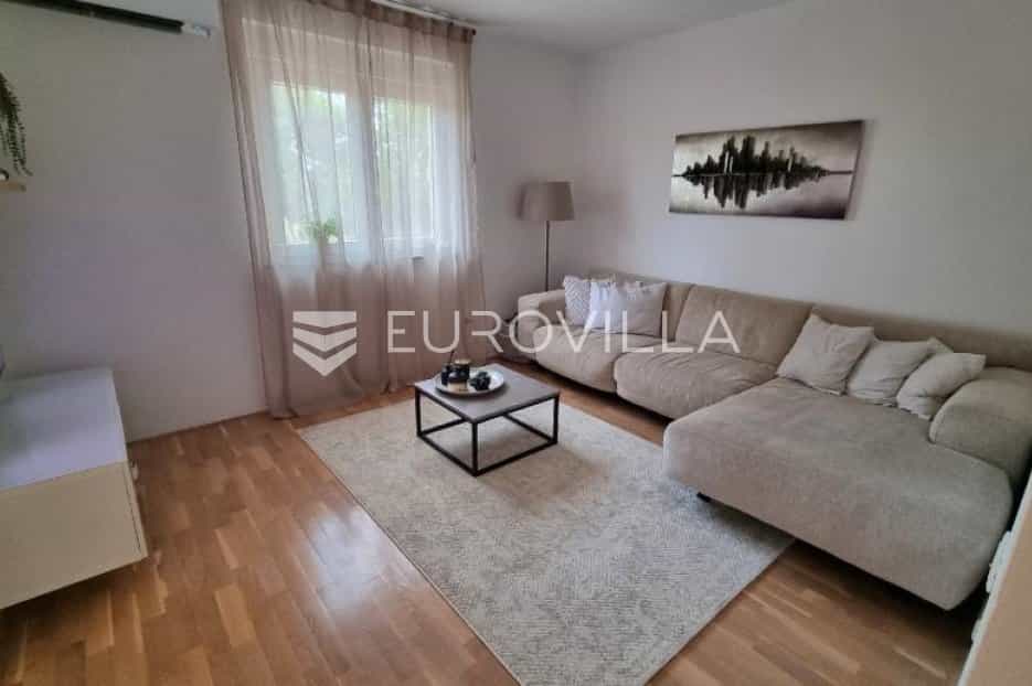 Condominium dans Patineur, Istarska Zupanija 12189571