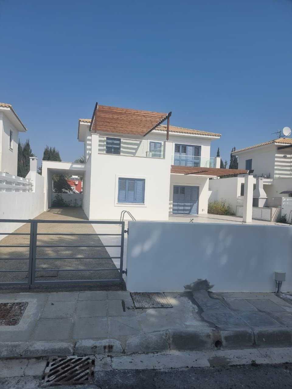 Huis in Perivolia, Larnaca 12189678