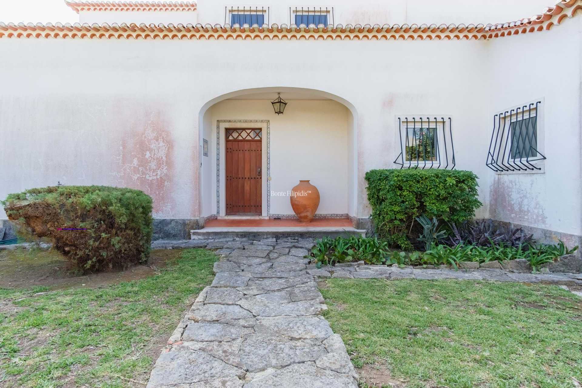 House in Cruz Quebrada, Lisboa 12189728