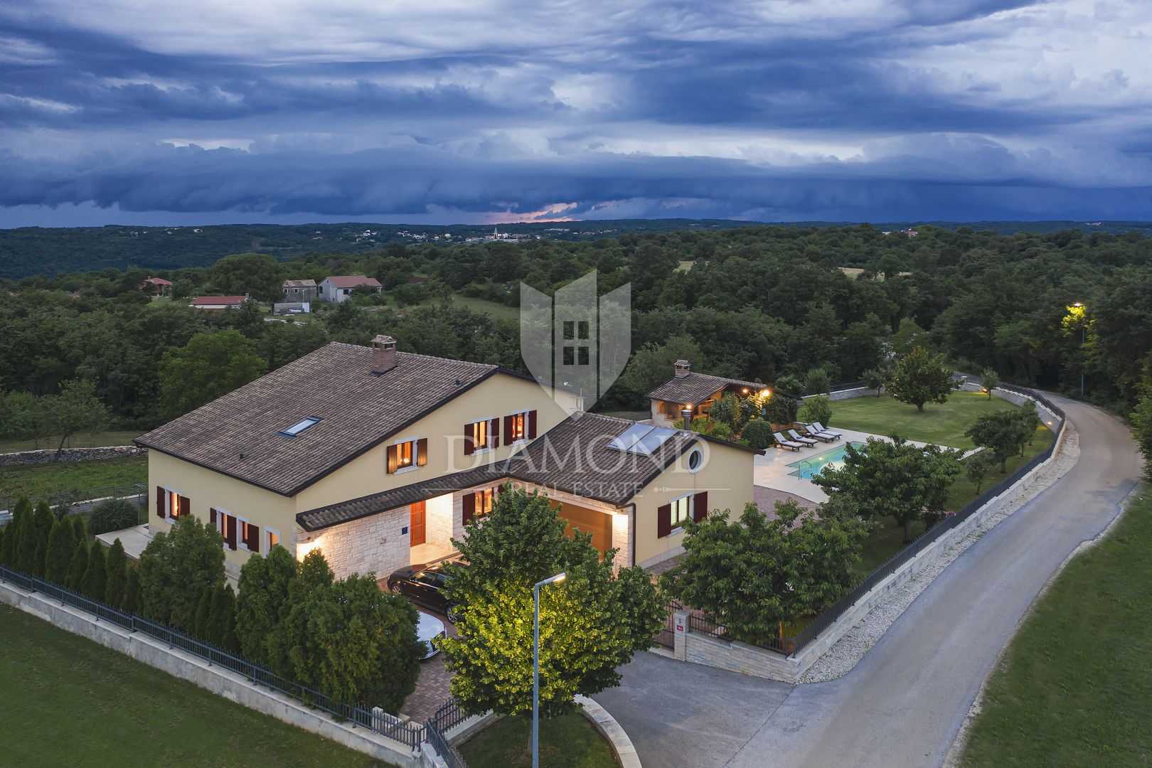 Huis in Sveti Petar u Šumi, Istria County 12189760
