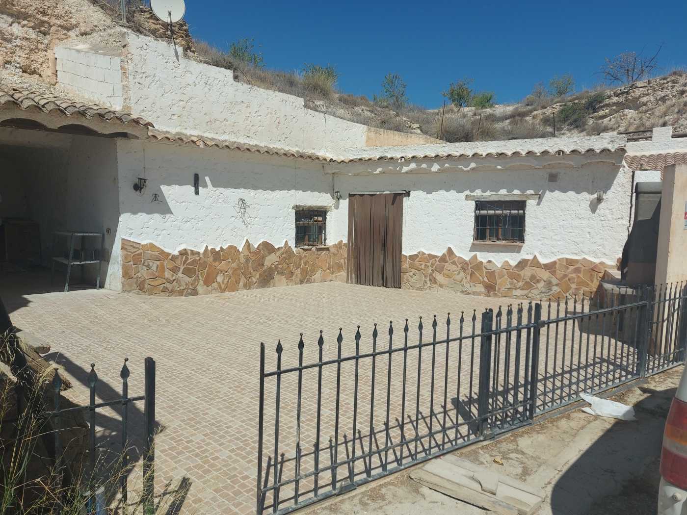 House in Cuevas del Campo, Andalusia 12191147