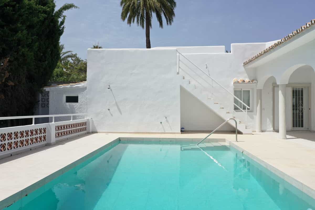 House in Marbella, Andalucía 12192232