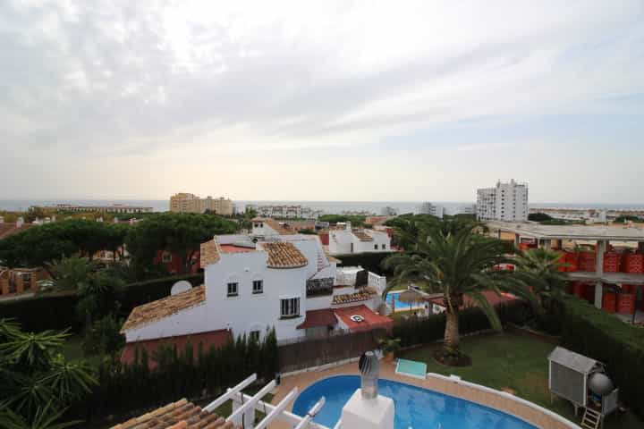 House in Fuengirola, Andalusia 12192420