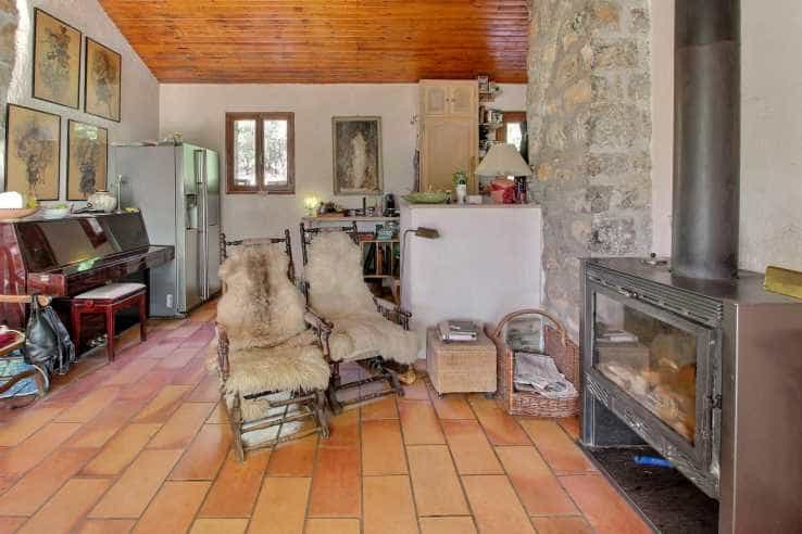 Talo sisään Montauroux, Provence-Alpes-Côte d'Azur 12192839