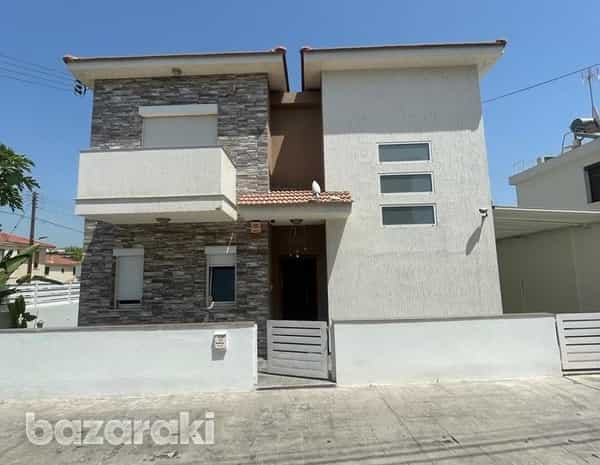 жилой дом в Limassol, Limassol 12193033