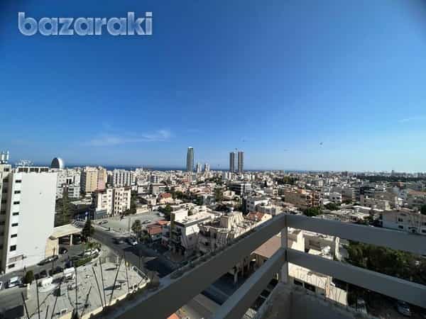 Condominium in Mesa Geitonia, Limassol 12193319