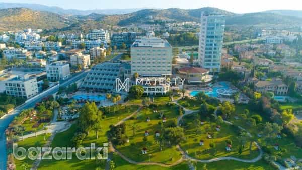Condominium in Pyrgos, Limassol 12193442